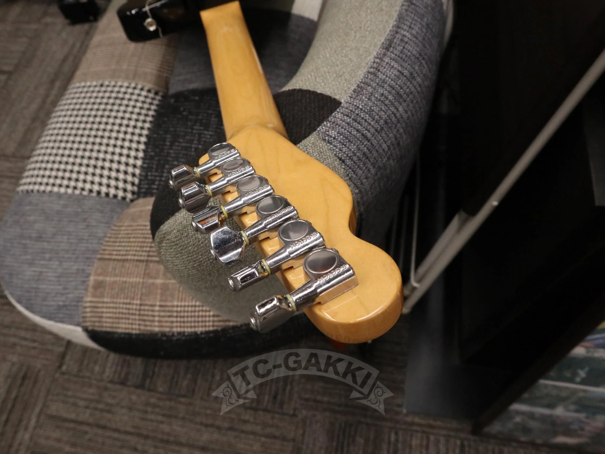 Fender Japan 1984-1987 TL72-55 "E Serial" - Image 21