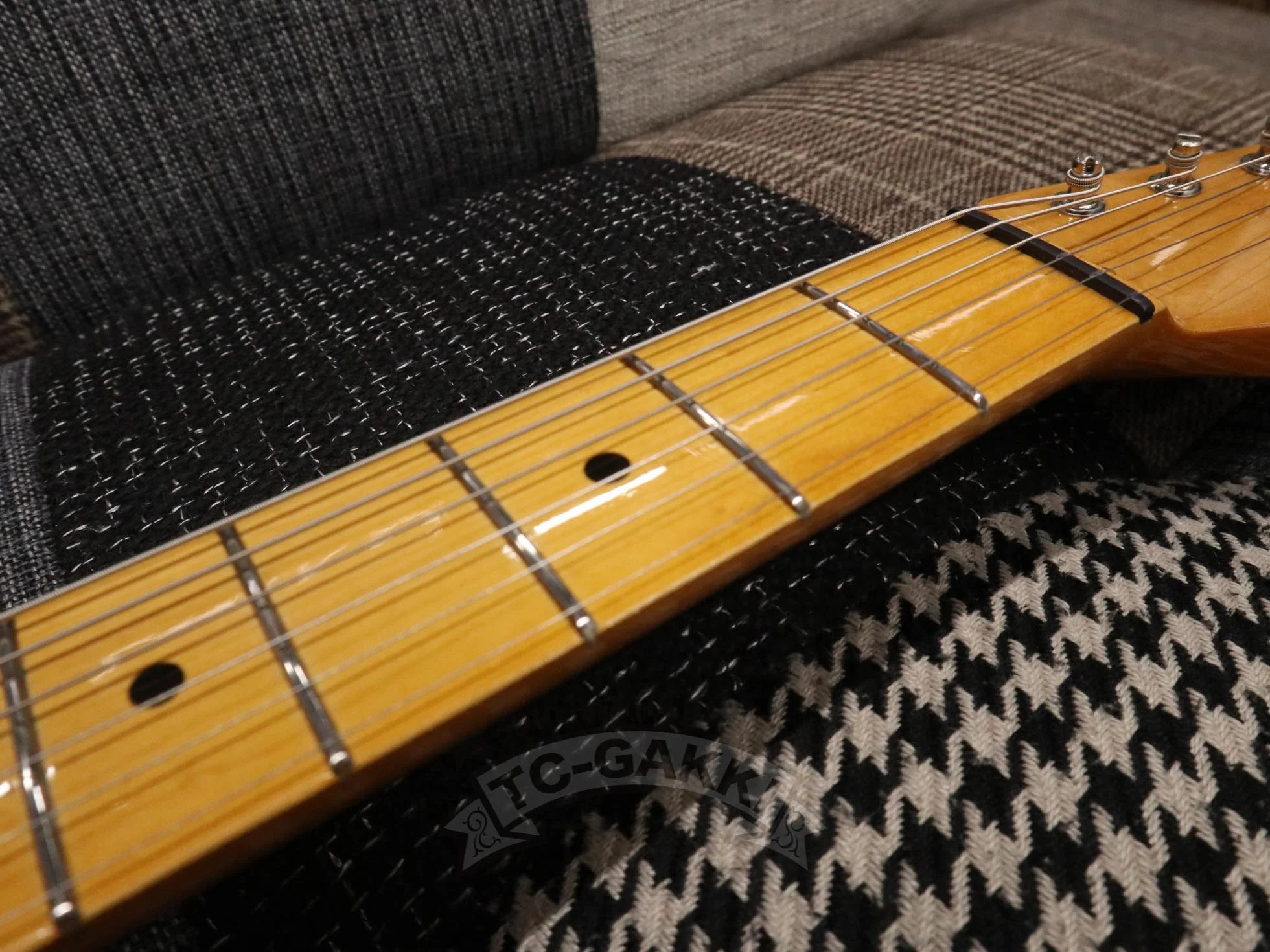 Fender 2022 Vintera 50s Stratocaster - Image 20