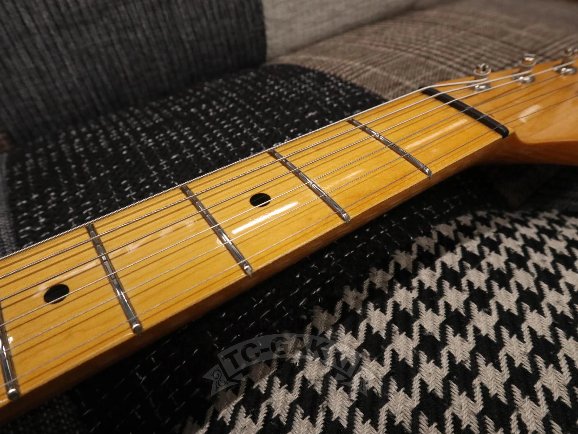 Fender 2022 Vintera 50s Stratocaster - Image 21